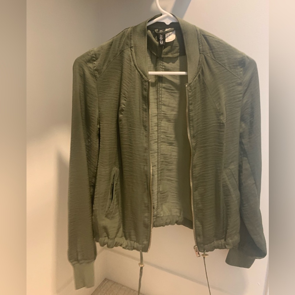 H&M windbreaker jacket